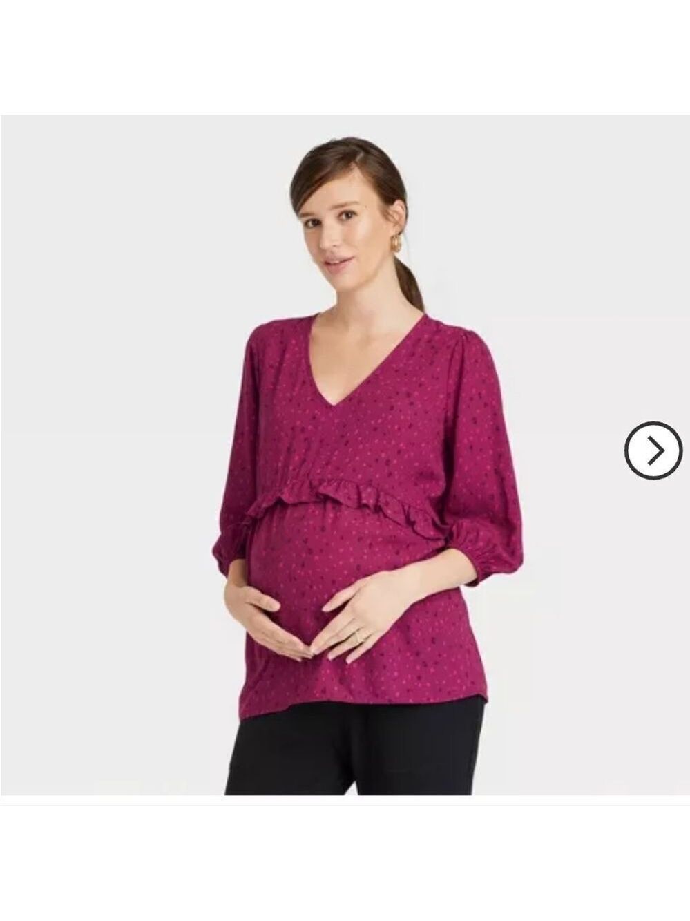 NWT Ingrid +Isabel Women Maternity 3/4 Sleeve, Ruffle,V Neck BerryTop. Size M